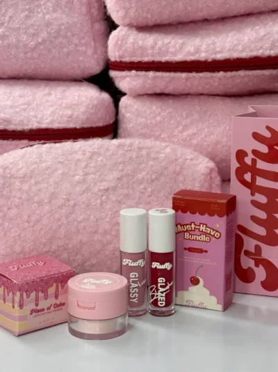 The pink Fluffy-Gingham Trio bundle